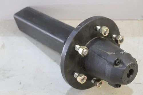 Titan Hub & Stub Land Cruiser