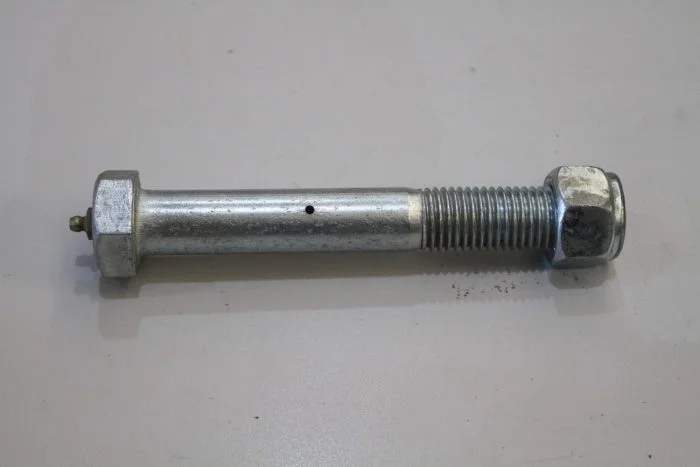 Greaseable Pivot Bolt 7"